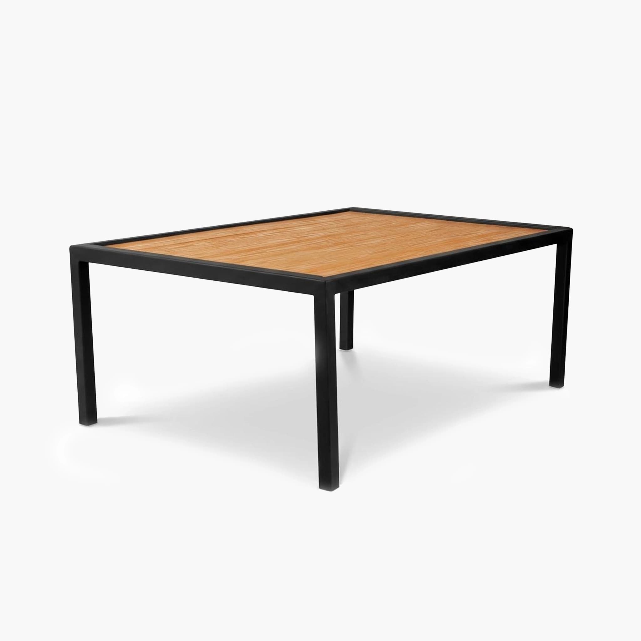 میز باغی چوب پلاست