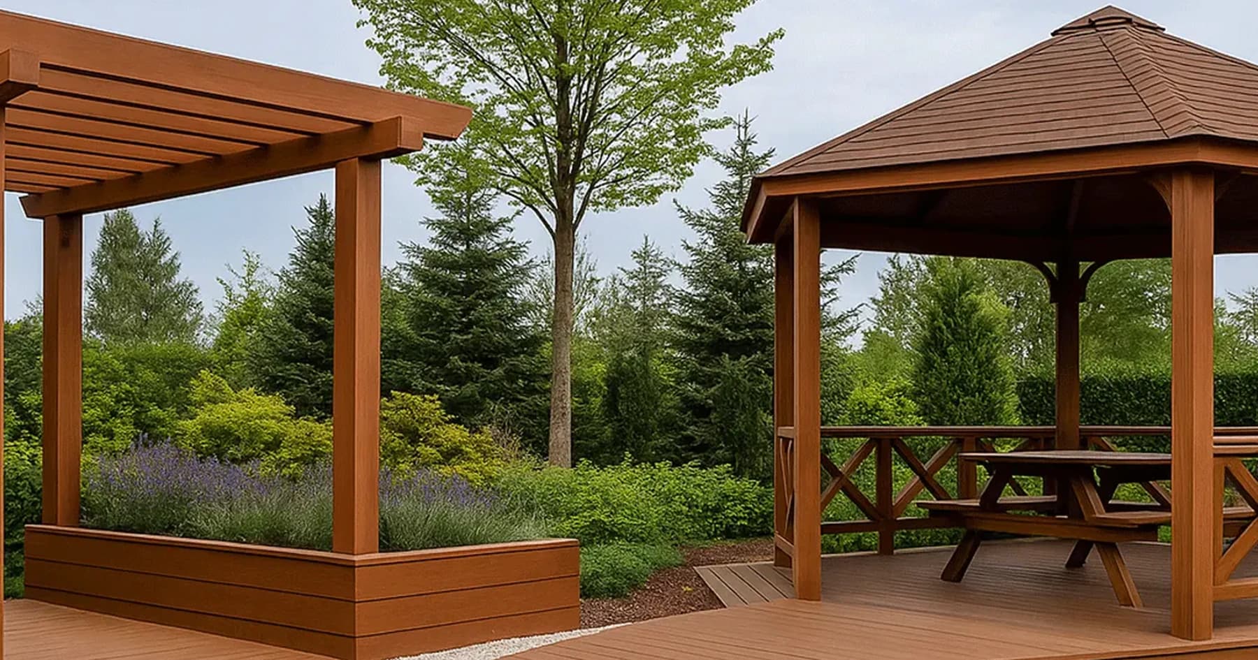 تفاوت آلاچیق و پرگولا؛ کدام برای فضای باز بهتر است؟ تفاوت آلاچیق و پرگولا؛ کدام برای فضای باز بهتر است؟