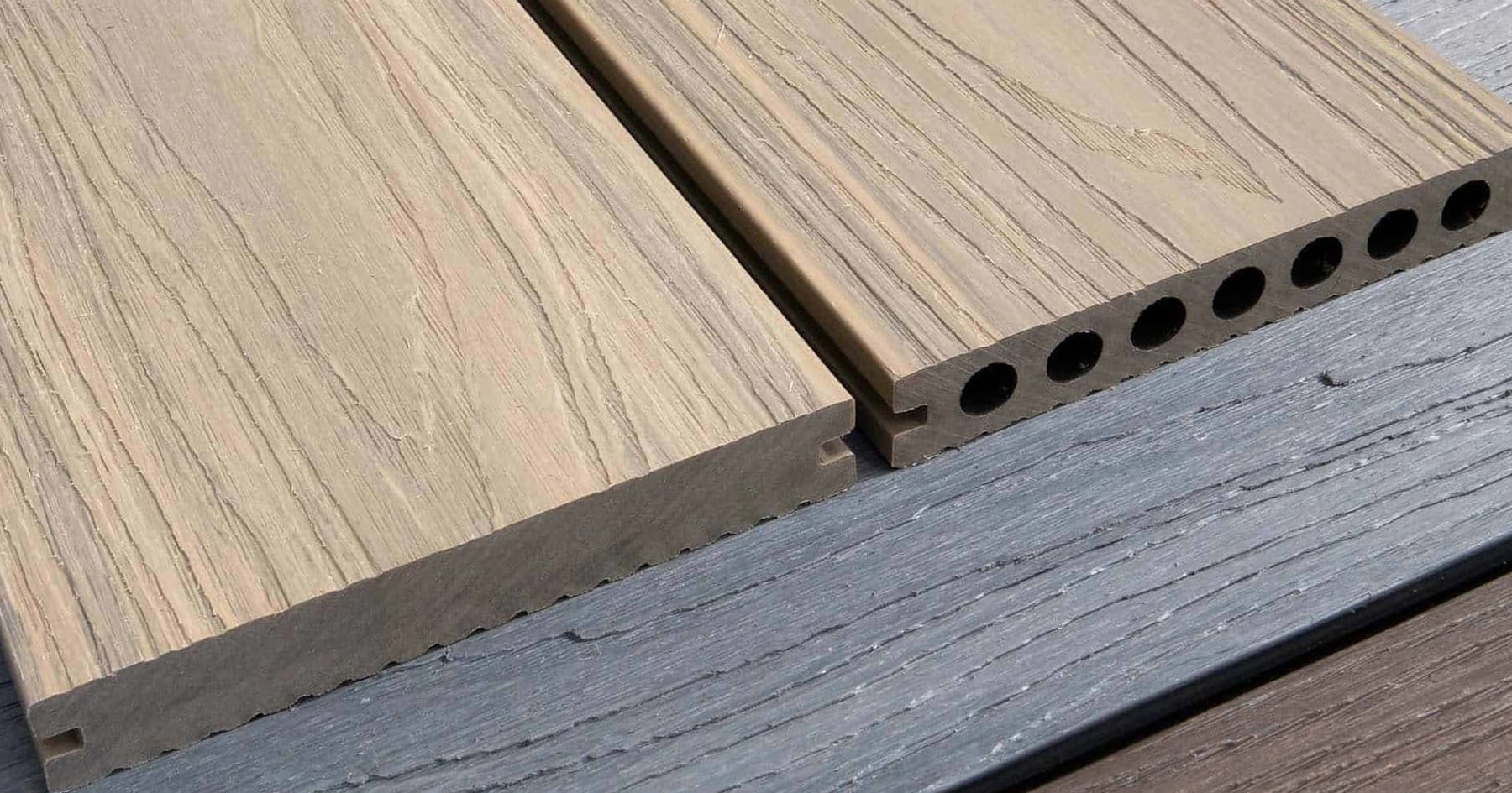 فرق پروفیل سبک و سنگین در چوب پلاست چیست؟ فرق پروفیل سبک و سنگین در چوب پلاست چیست؟